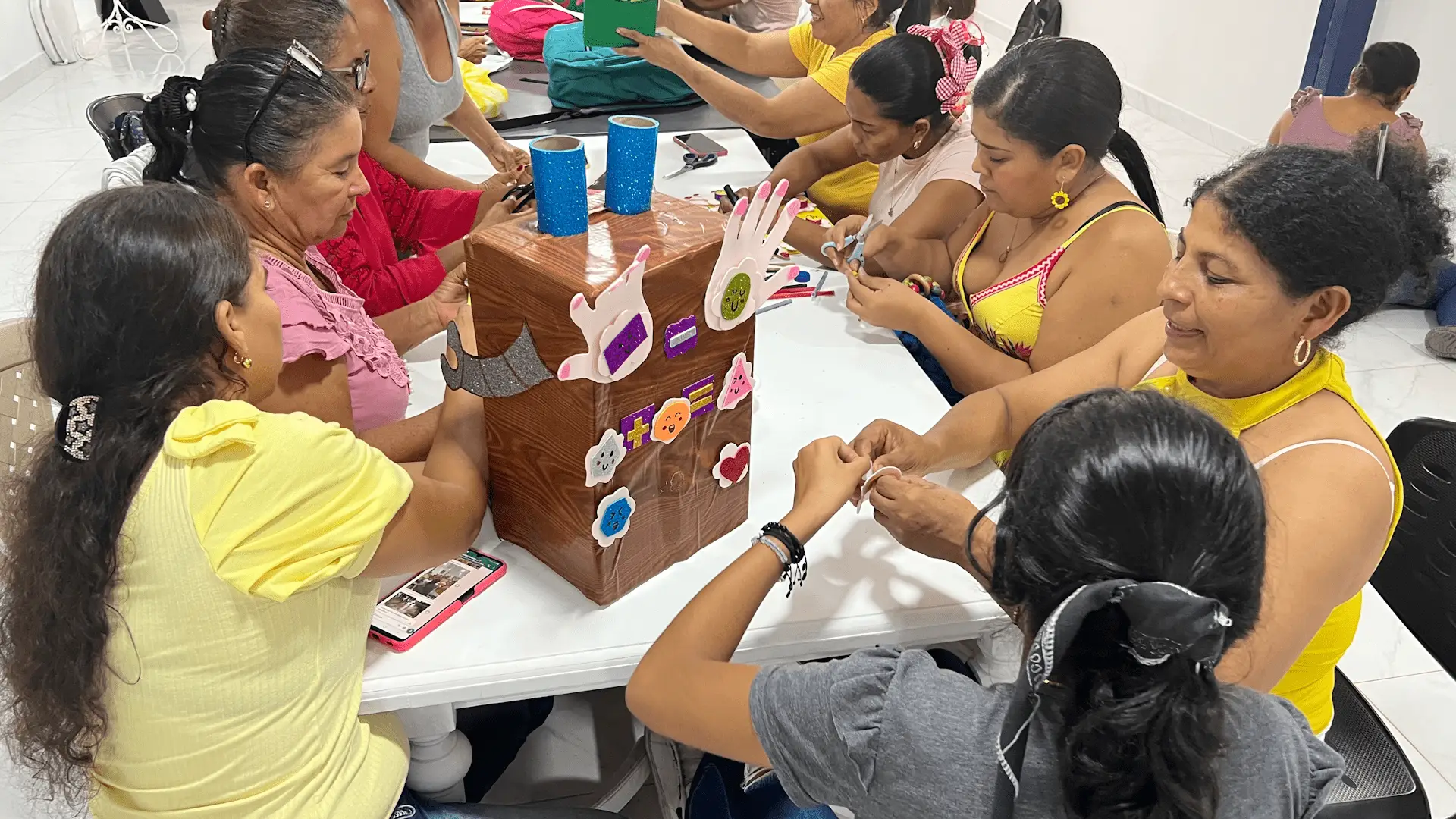 Jóvenes beneficiarios del programa FUNDESEC-Lions Club